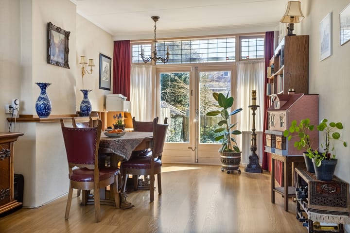 Foto 7 van Van Baerlestraat 64