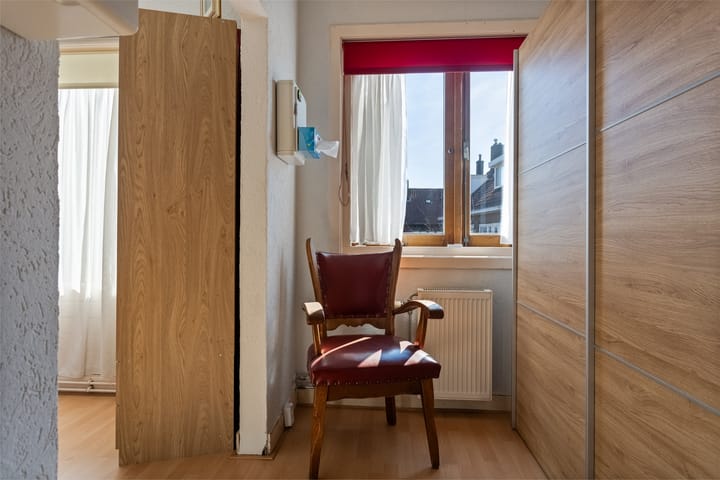 Foto 20 van Van Baerlestraat 64