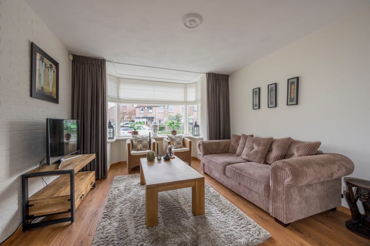 Foto 3 van Meester Folkertsstraat 5