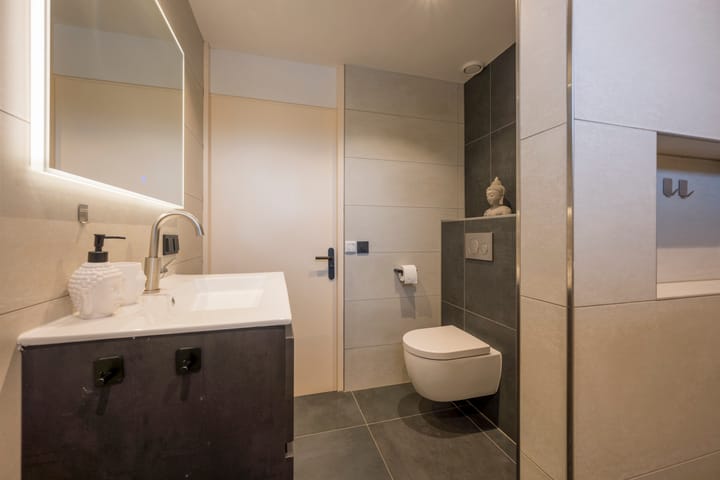 Foto 25 van Meester Folkertsstraat 5