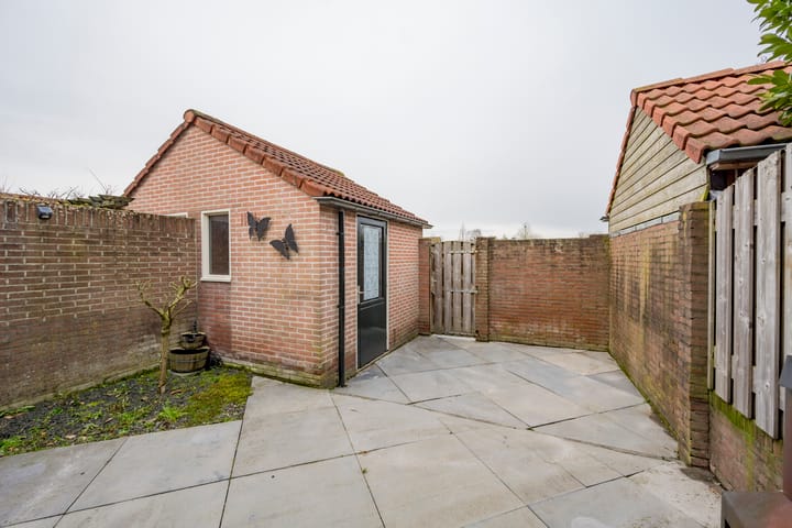 Foto 35 van Meester Folkertsstraat 5