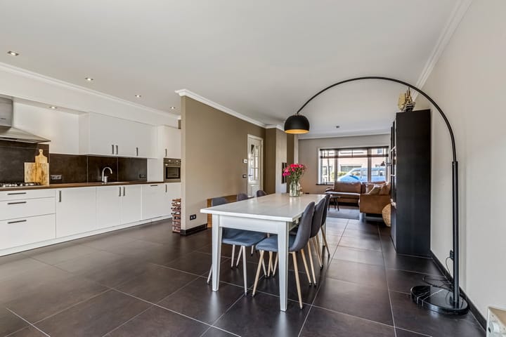 Foto 7 van Borneolaan 21