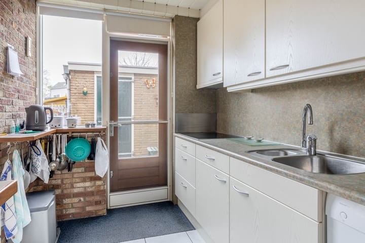 Foto 4 van Roemer Visscherstraat 6