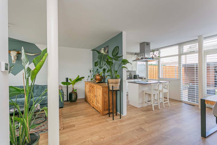 Foto 6 van Magnoliastraat 4