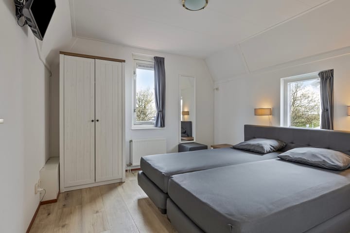 Photo 14 of Groeneweg 1-0030