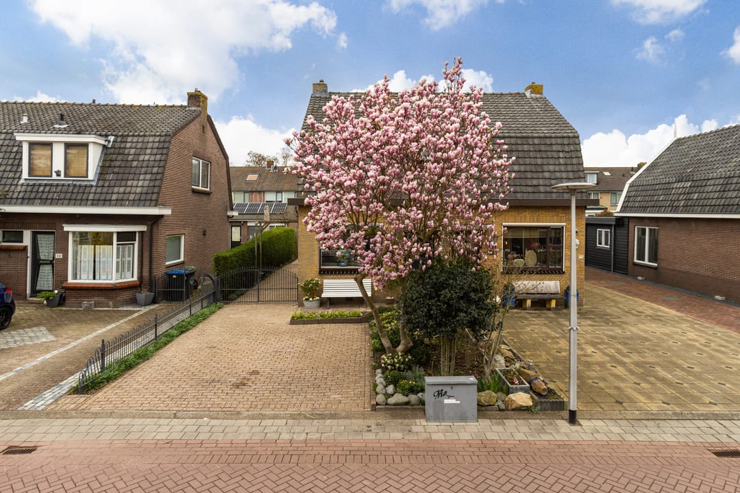 Foto 28 van Schoolstraat 35