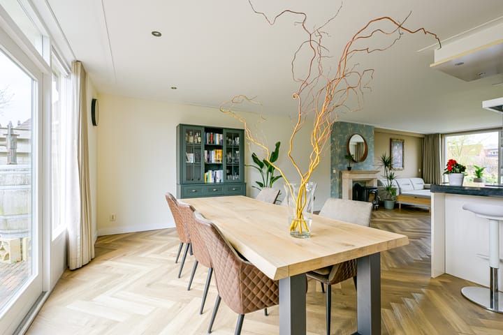 Foto 11 van Jan van der Benstraat 22