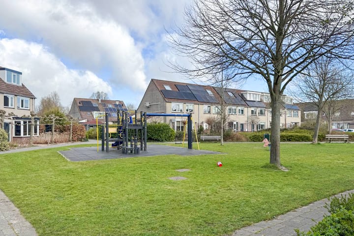 Foto 37 van Jan van der Benstraat 22