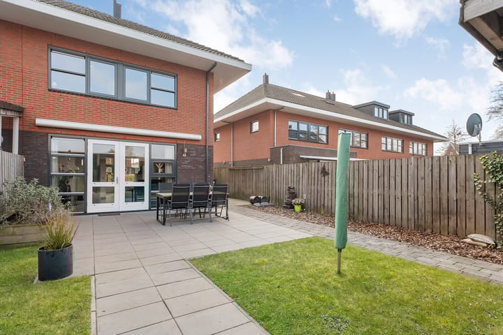 Foto 43 van Parnassia 40