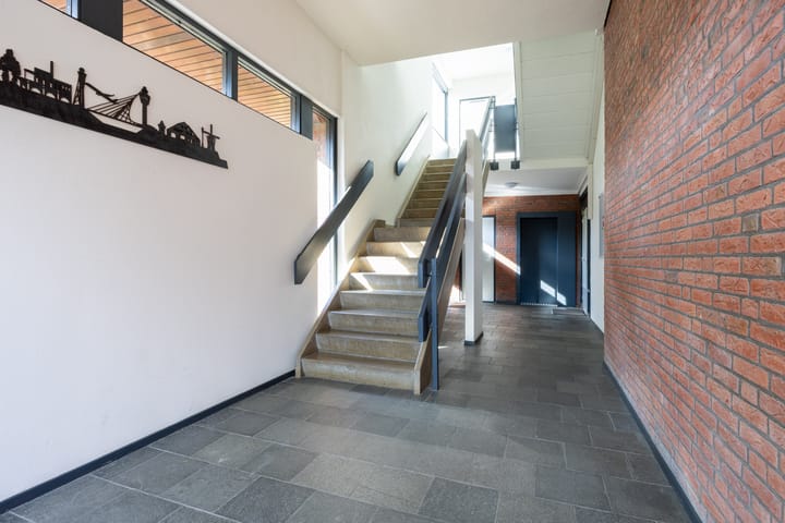 Photo 8 of Horstermeerstraat 44