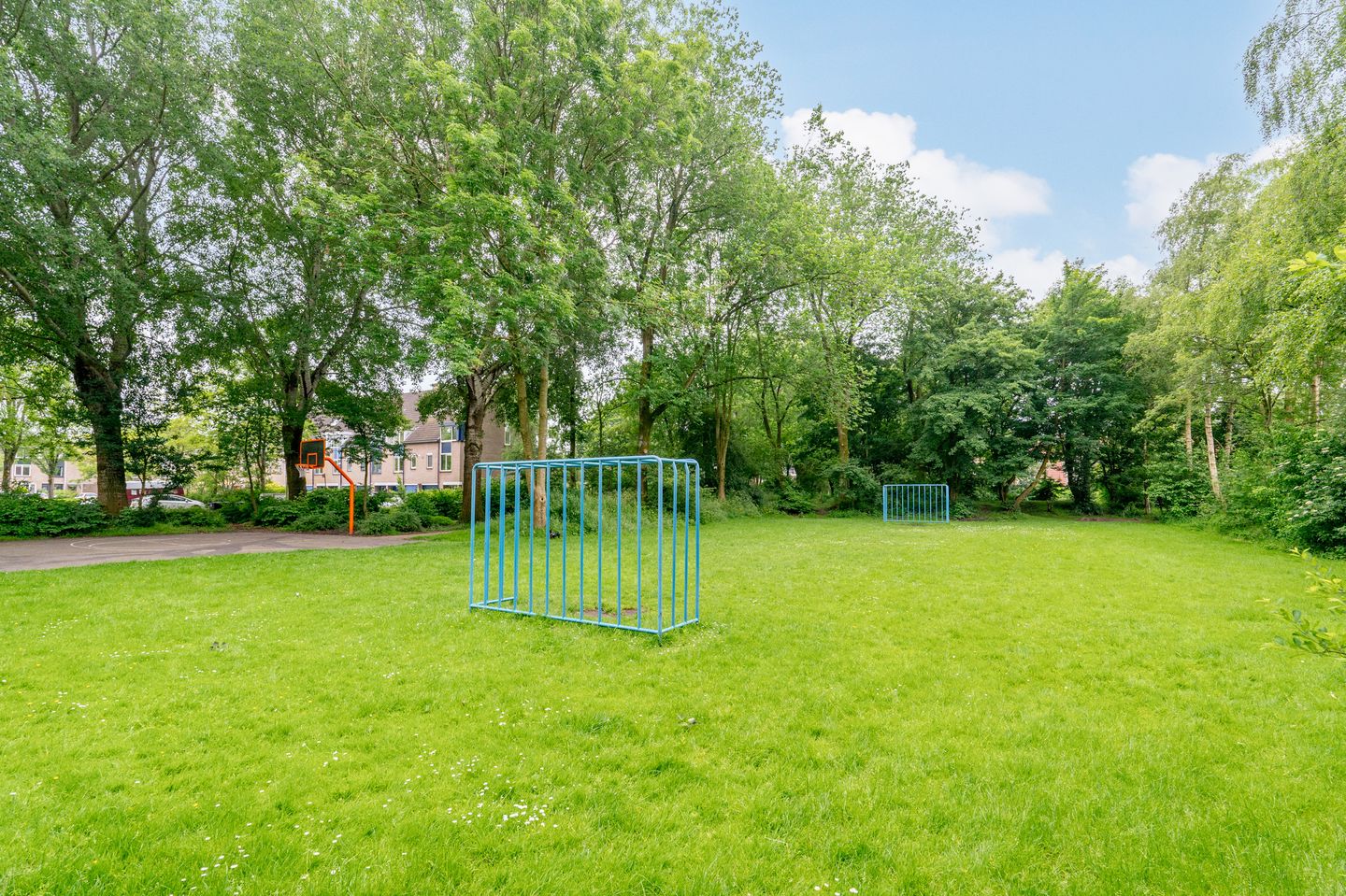 Photo 40 of Logger 85