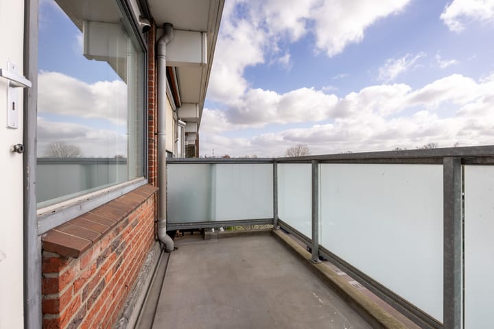 Photo 32 of Horstermeerstraat 44