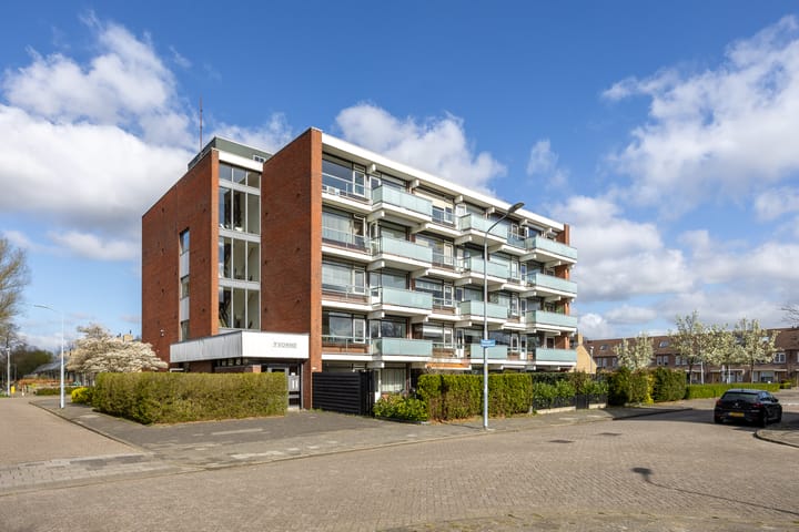 Photo 35 of Horstermeerstraat 44