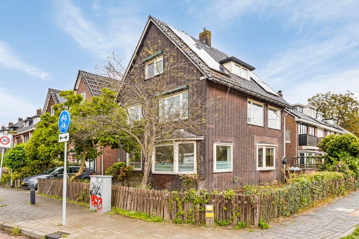 Parallelweg 40