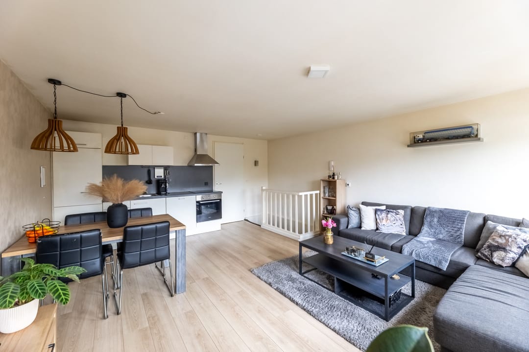 Photo 13 of Dokter Stavermanstraat 45-A