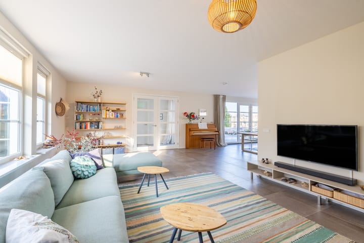 Foto 18 van Julianalaan 59