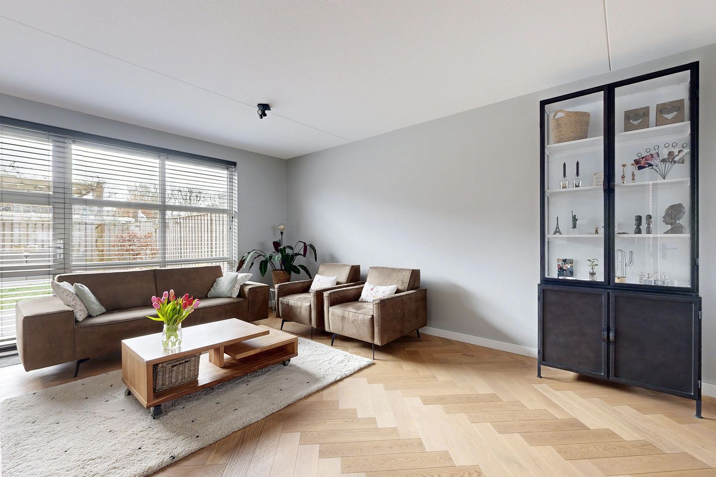 Foto 14 van Tennislaan 11