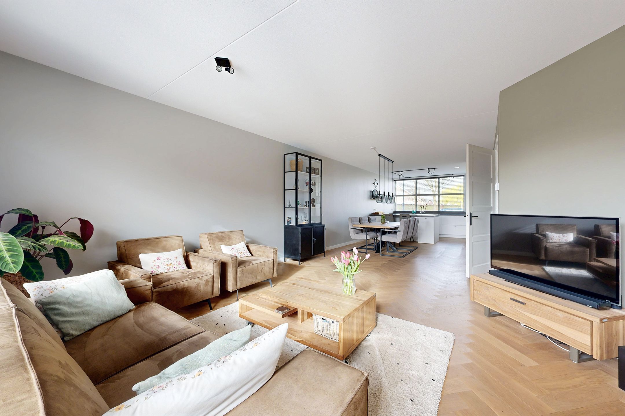 Foto 18 van Tennislaan 11