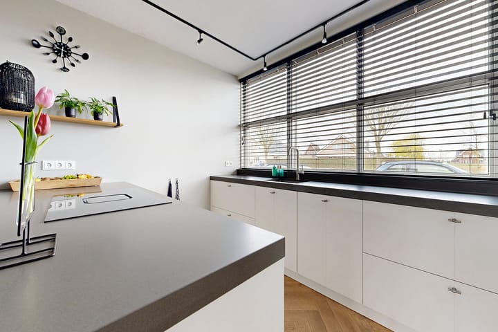 Foto 28 van Tennislaan 11