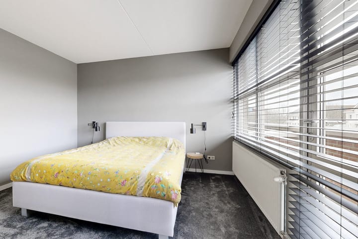 Foto 51 van Tennislaan 11