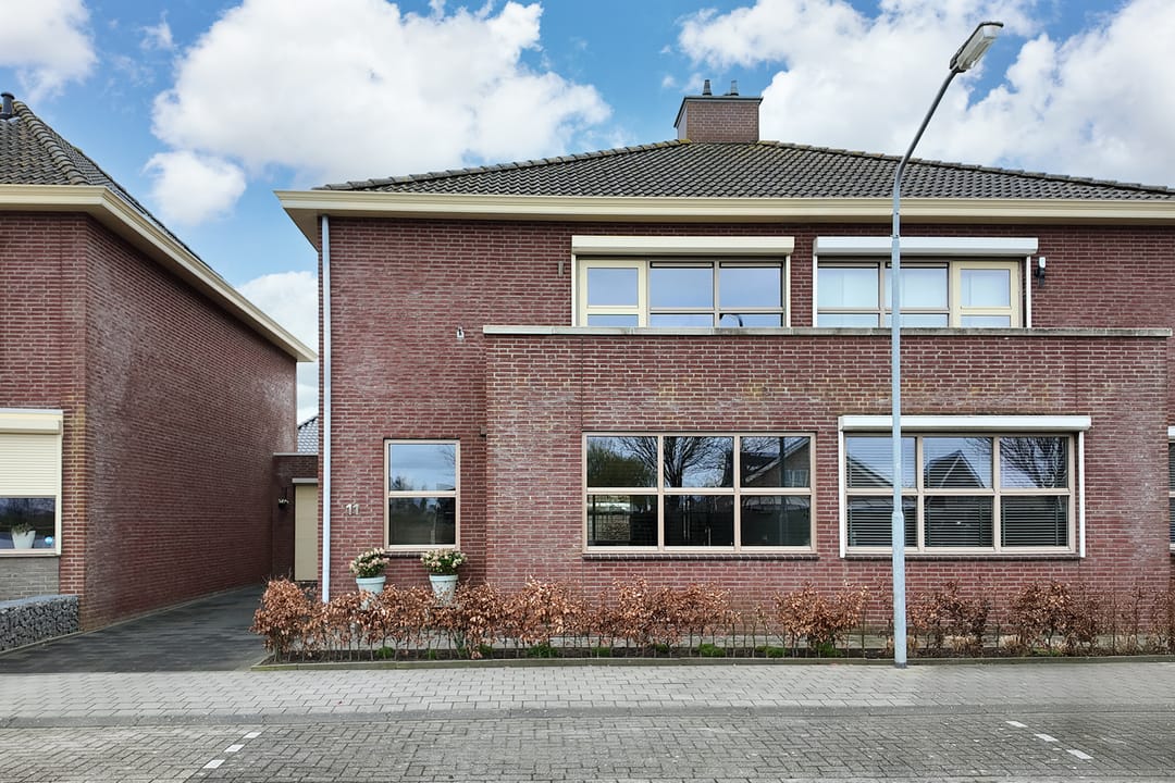 Foto 71 van Tennislaan 11