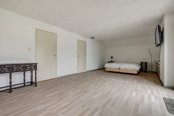 Photo 20 of Dr. P. C. de Brouwerlaan 11