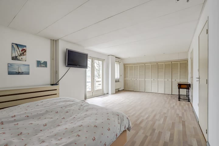 Photo 21 of Dr. P. C. de Brouwerlaan 11