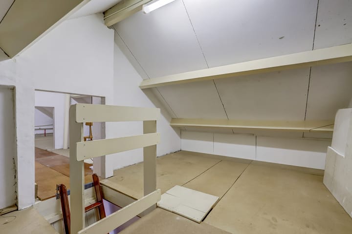 Photo 29 of Dr. P. C. de Brouwerlaan 11