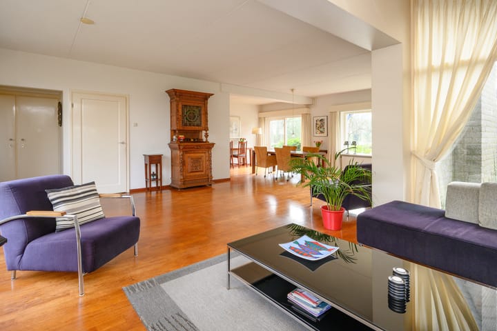 Foto 3 van Adelaarstraat 1