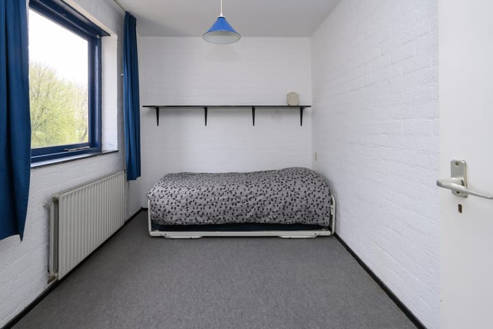 Foto 13 van Adelaarstraat 1