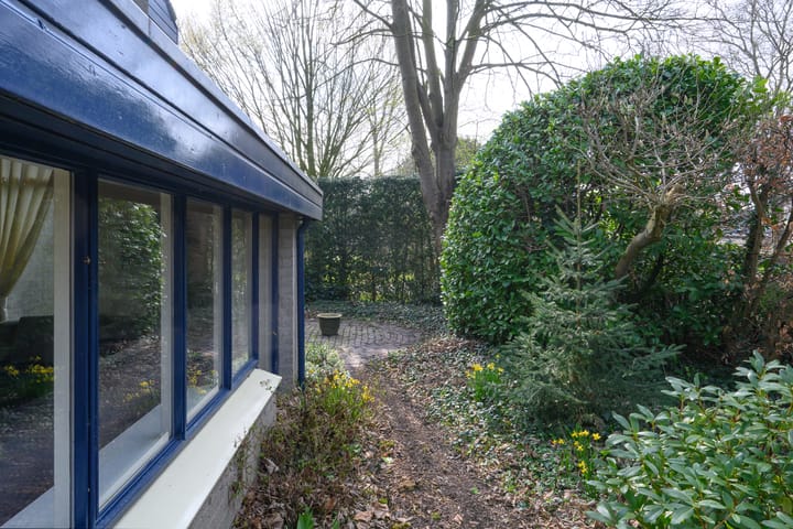 Foto 27 van Adelaarstraat 1