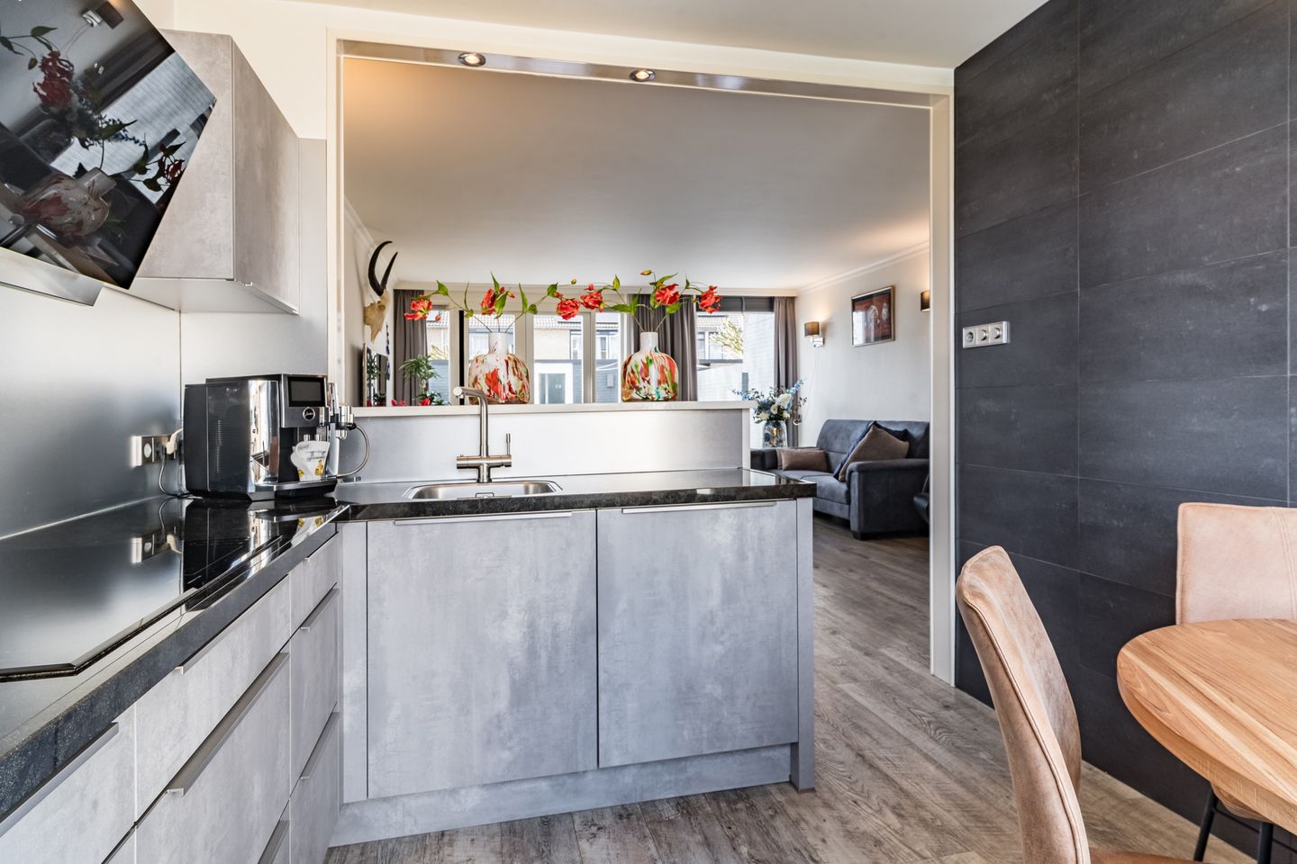 Photo 10 of Van Wijngaardestraat 72