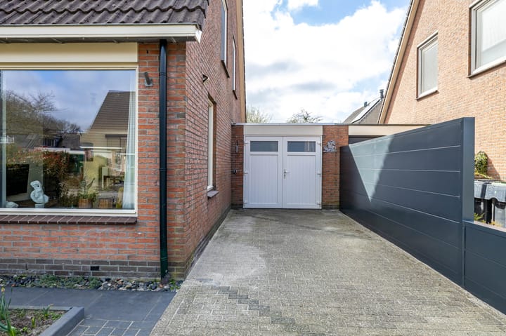 Foto 8 van Leeuweriklaan 5