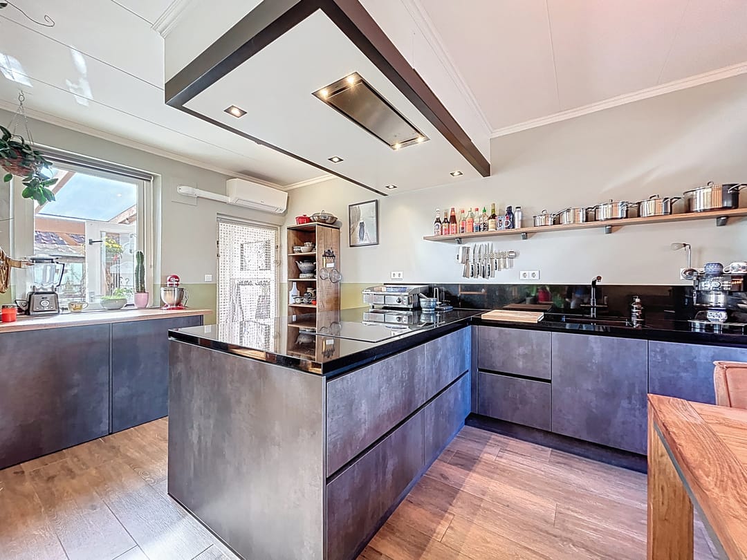 Foto 8 van Monseigneur Luijpenstraat 9