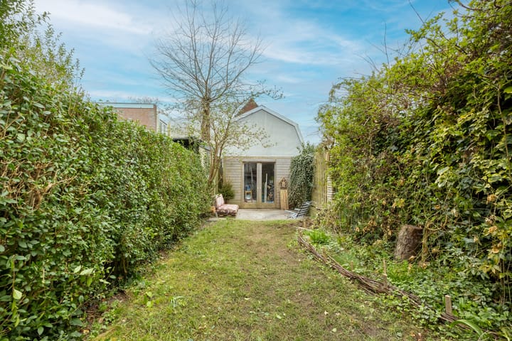 Photo 34 of Tooropstraat 144