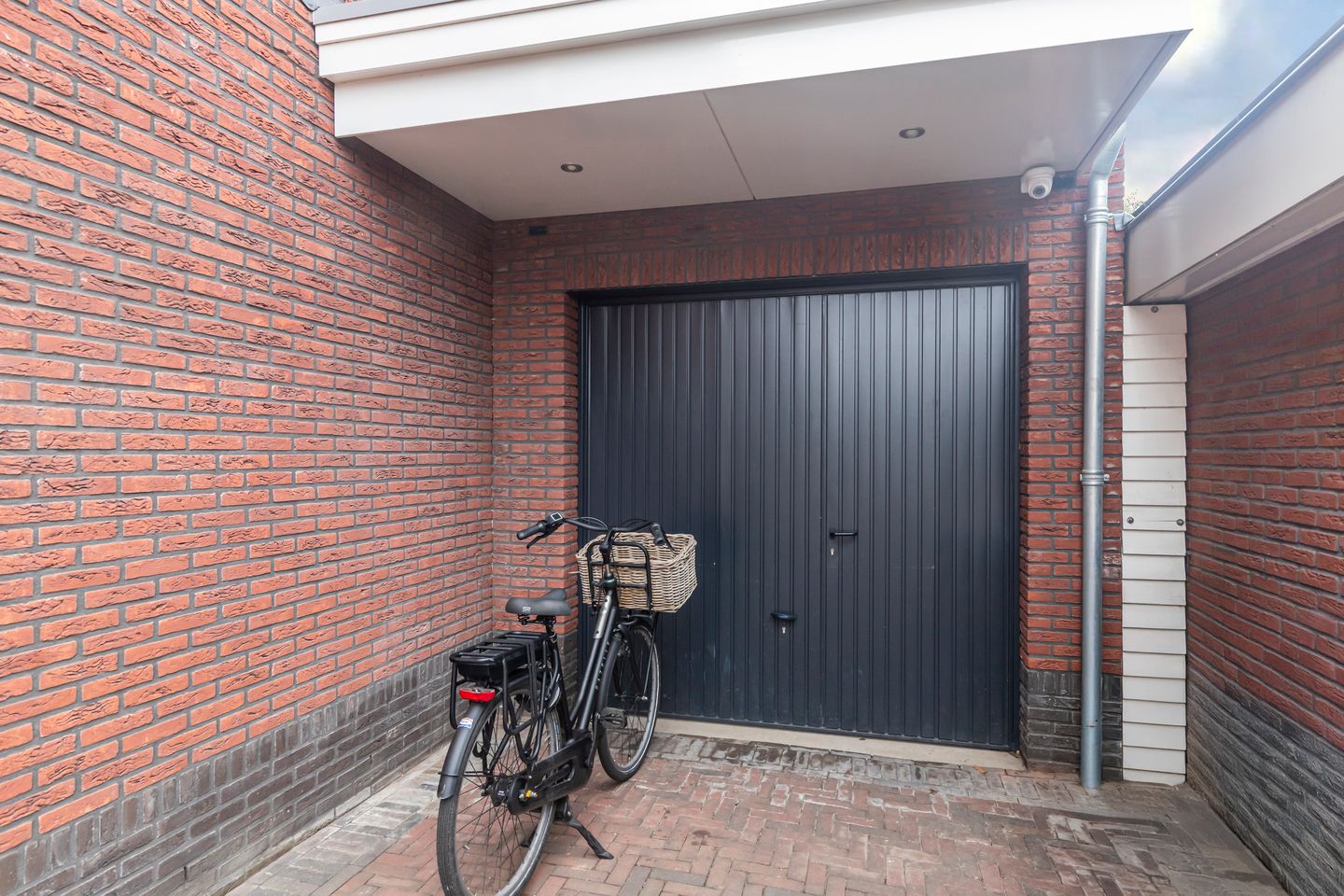 Foto 49 van Paul van Ostaijenstraat 11