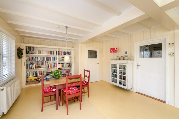 Photo 7 of Andries Veenstrastraat 12