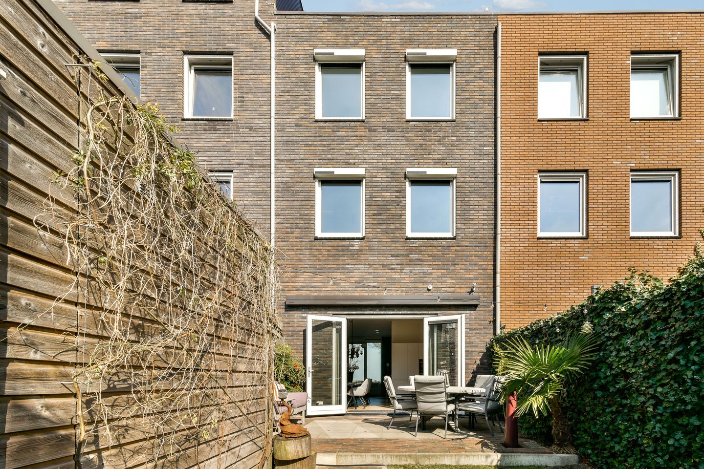 Photo 5 of Bert Haanstrakade 466