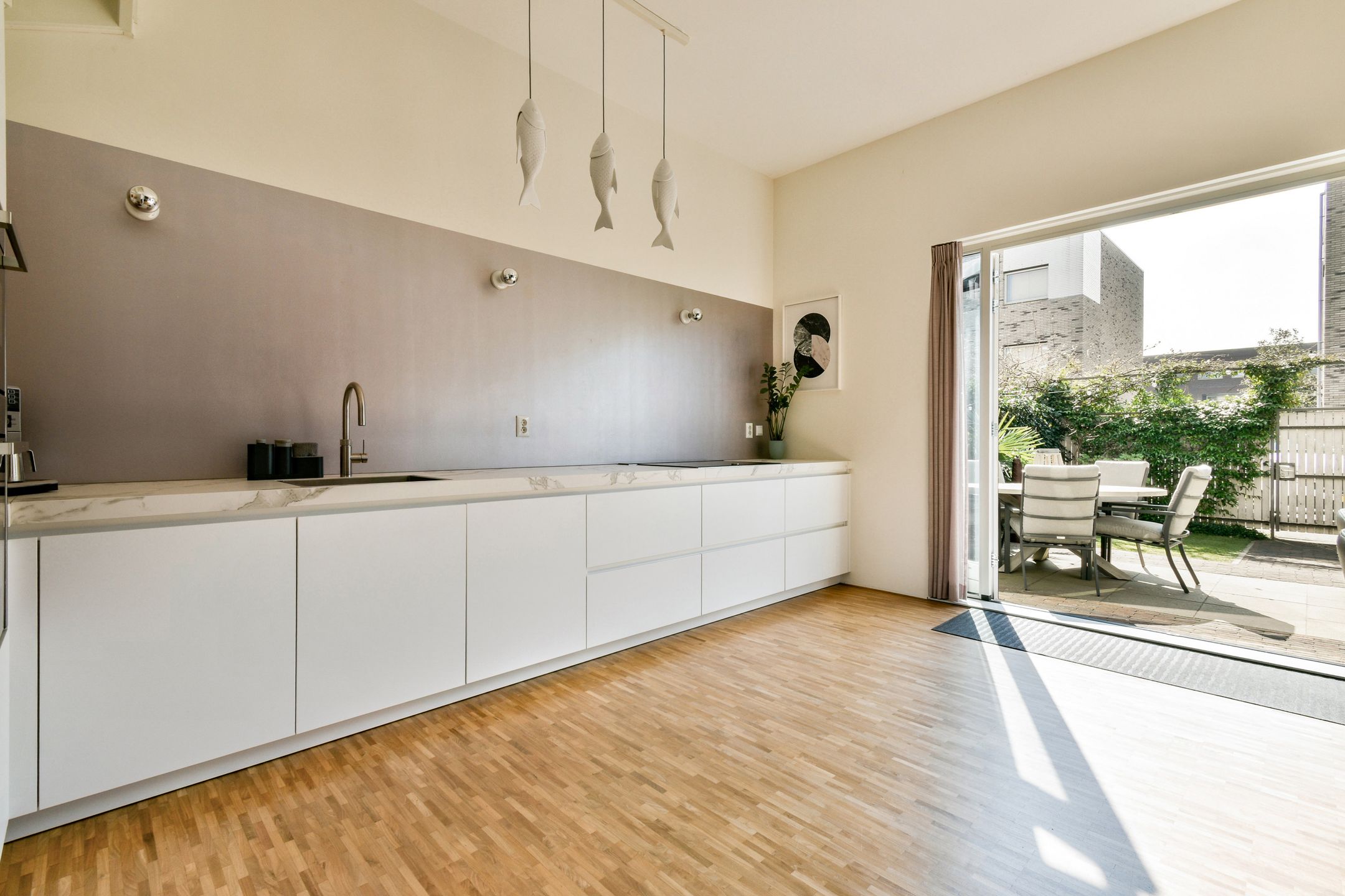 Photo 12 of Bert Haanstrakade 466