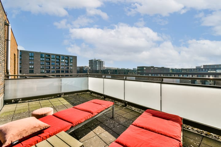 Foto 39 van Bert Haanstrakade 466