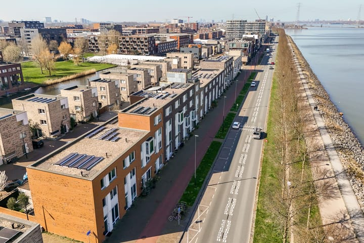 Foto 46 van Bert Haanstrakade 466