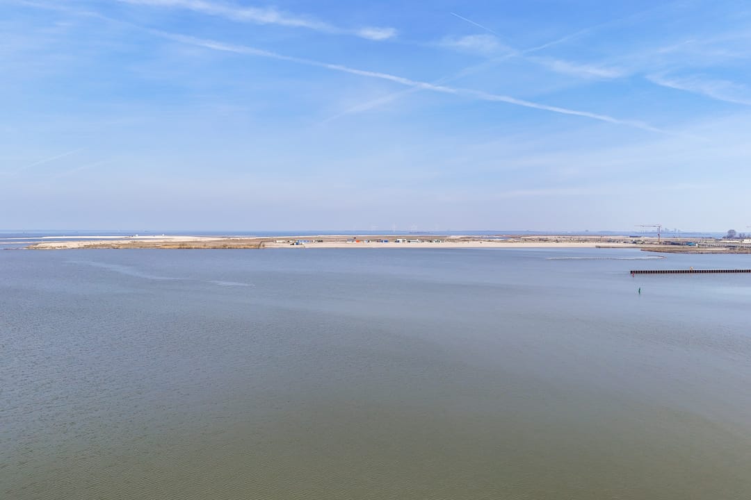 Photo 47 of Bert Haanstrakade 466