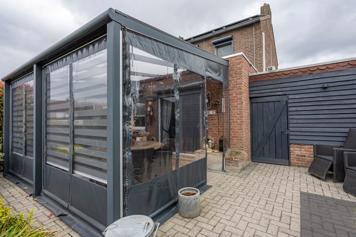 Foto 24 van Brandtstraat 46