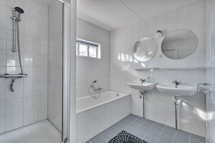 Foto 17 van Ambachtsherenlaan 12