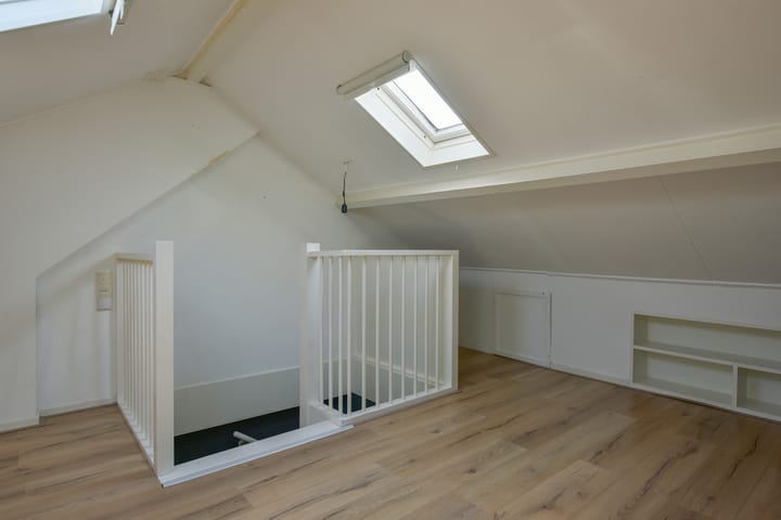 Foto 17 van C.W.Bruinvisstraat 12