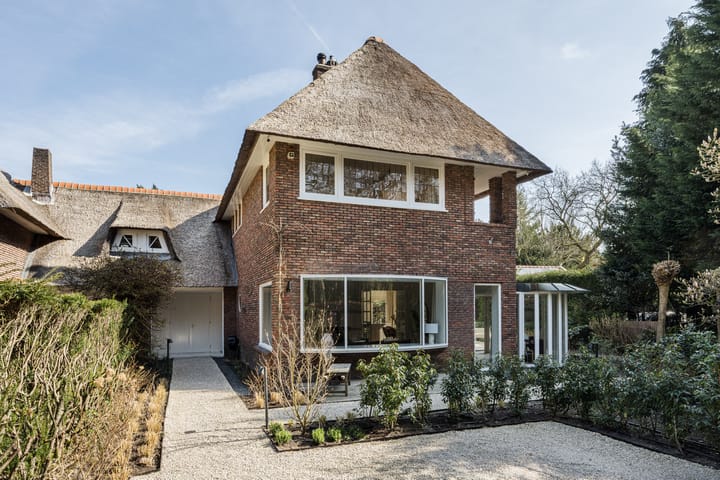 Foto 2 van Mr. H. Enschedéweg 3