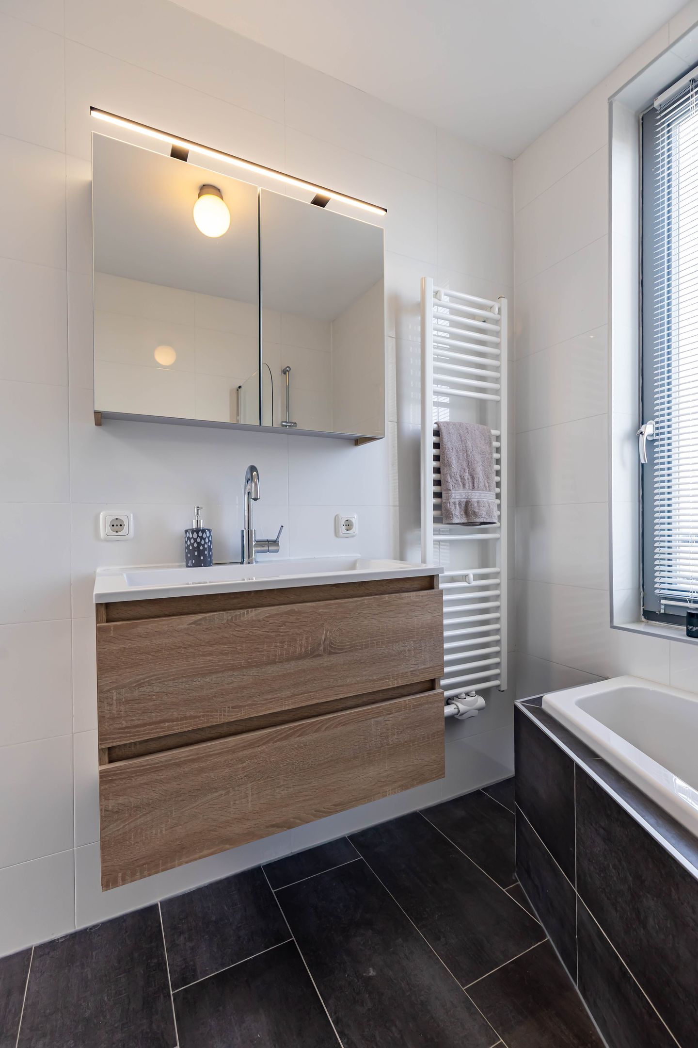 Foto 40 van Joeswerd 165