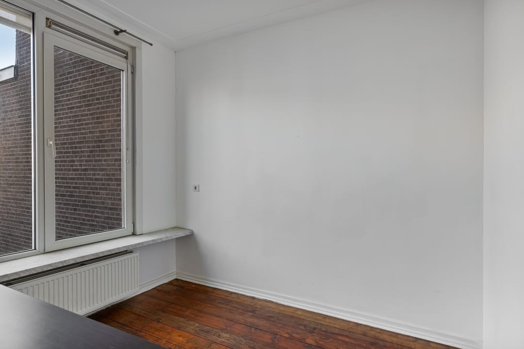 Photo 8 of Goereesestraat 54-A