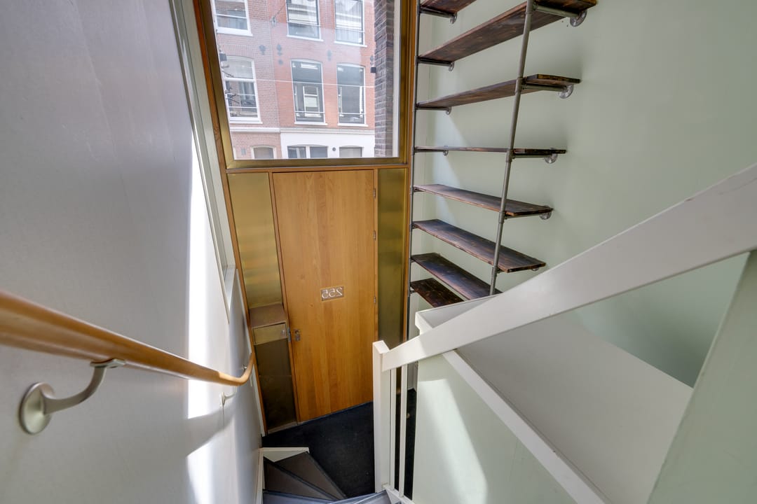 Foto 32 van Govert Flinckstraat 255