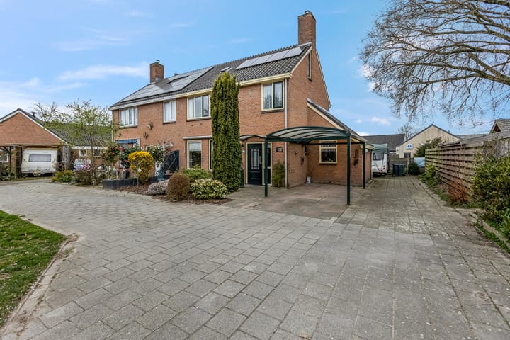 Foto 1 van Putakker 11